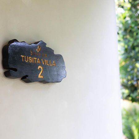 Suara Air Luxury Villa Ubud Exterior foto