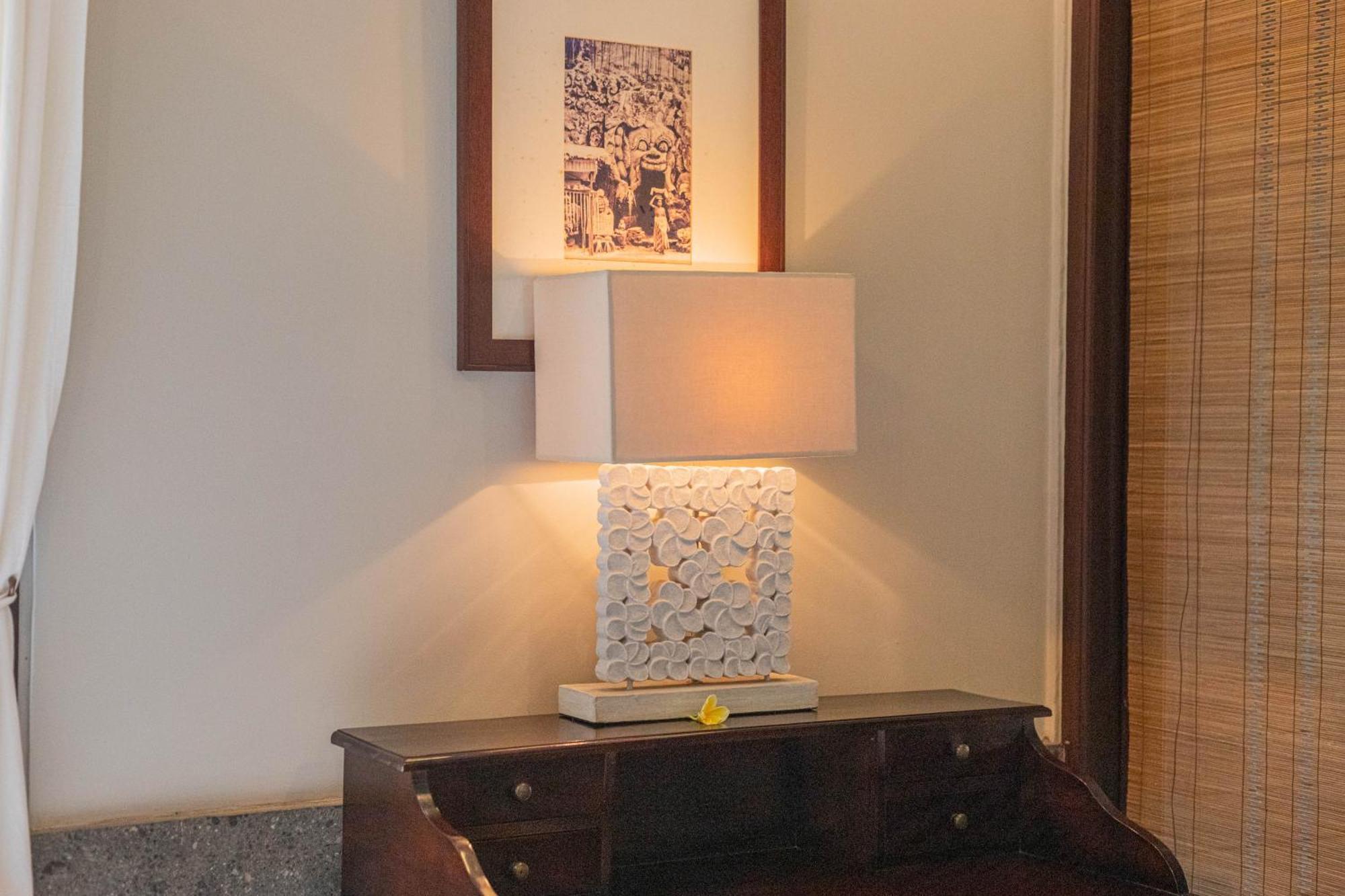 Suara Air Luxury Villa Ubud Quarto foto