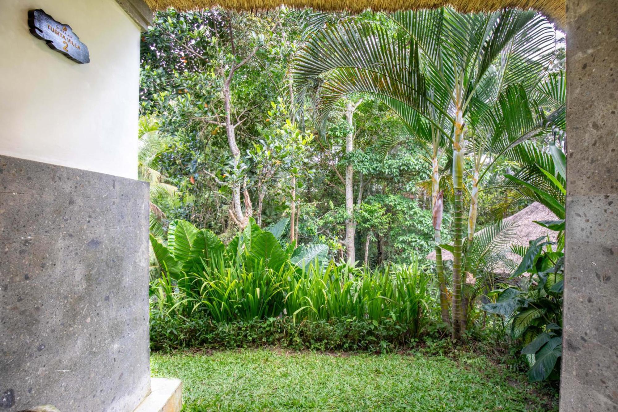 Suara Air Luxury Villa Ubud Exterior foto