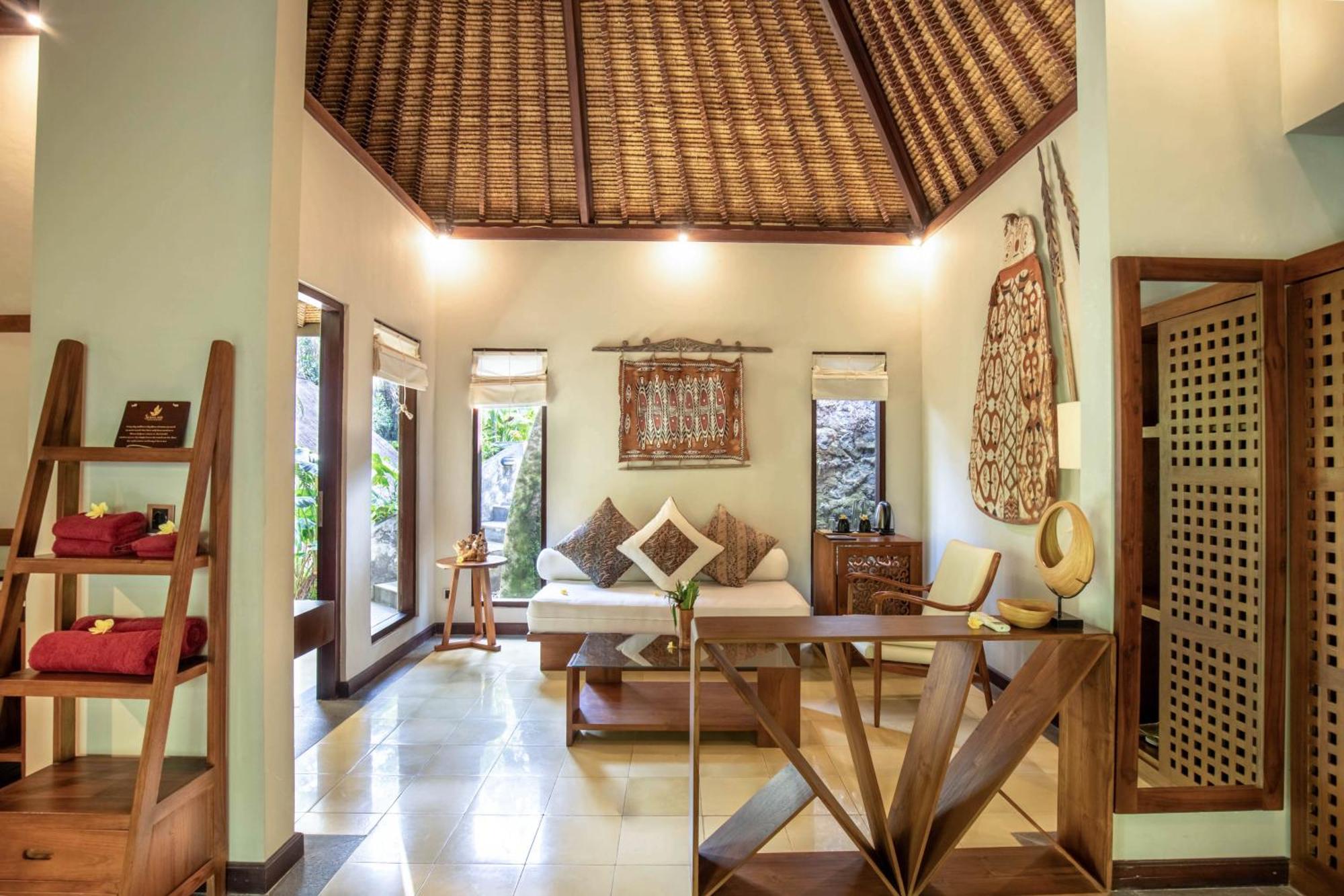 Suara Air Luxury Villa Ubud Quarto foto